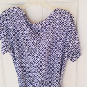 Uniqlo L medallion print blue dress.